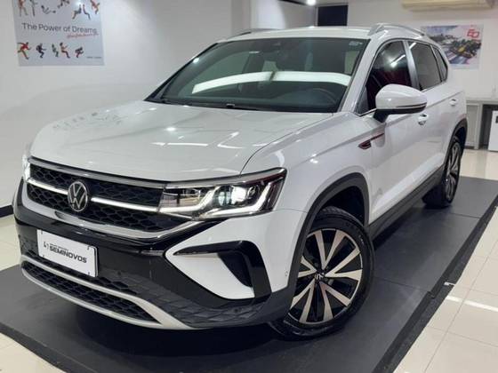 VOLKSWAGEN TAOS 1.4 250 TSI TOTAL FLEX HIGHLINE AUTOMÁTICO